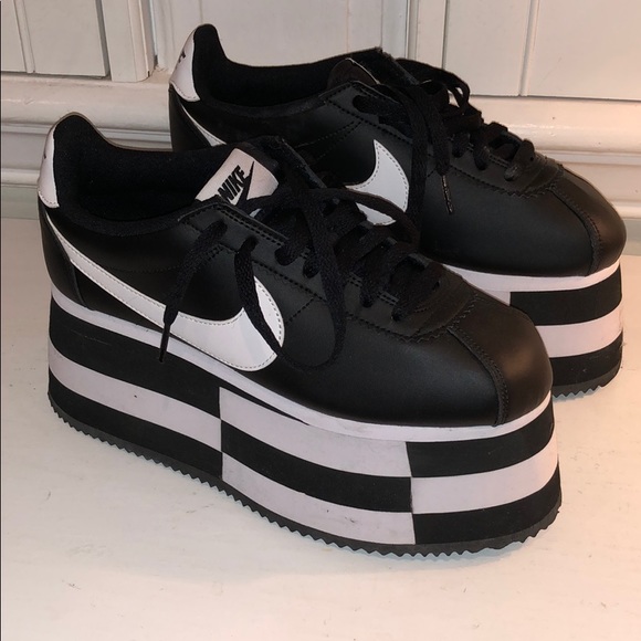 Comme des Garcons Shoes - LIMIT-EDIT COMME DES GARÇONS NIKE SNEAKER NOT WORN